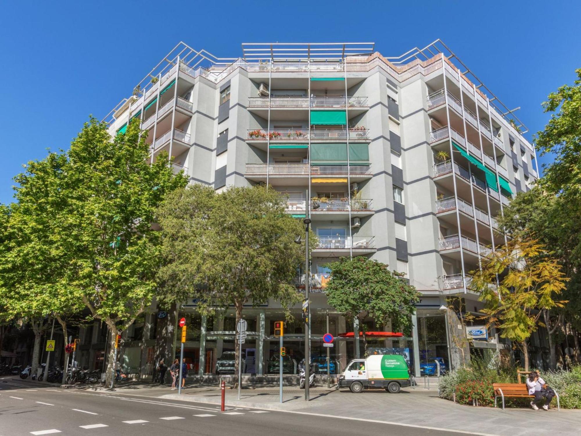 Apartment Eixample Esq Rocafort Diputacio By Interhome Barselona Dış mekan fotoğraf